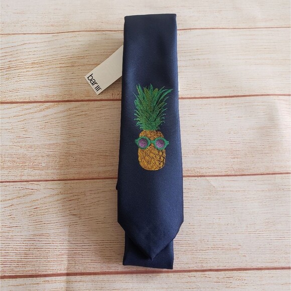 Bar III Ruba Pineapple Graphic Tie Tiki Bar Summer Sunglasses Fun Tie Navy Blue - Picture 3 of 8
